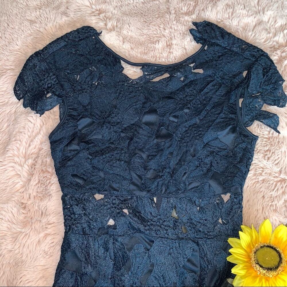 NWT Romeo & Juliet Couture Navy Blue Lace Overlay Formal Sheath Dress Size XS - Picture 7 of 16